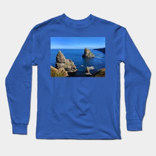 Stacks of Duncansby, Scotland Long Sleeve T-Shirt